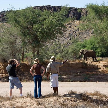Vila Wilderness Safaris Damaraland Camp Twyfelfontein Exteriér fotografie