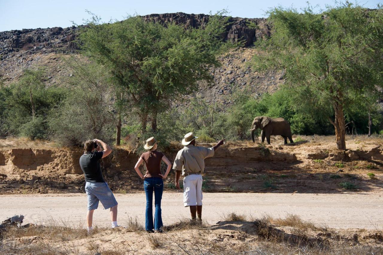 Vila Wilderness Safaris Damaraland Camp Twyfelfontein Exteriér fotografie